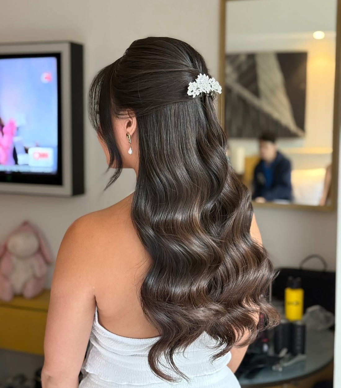 Coiffure demi-attachée, bijou de cheveux, Studio Ayra