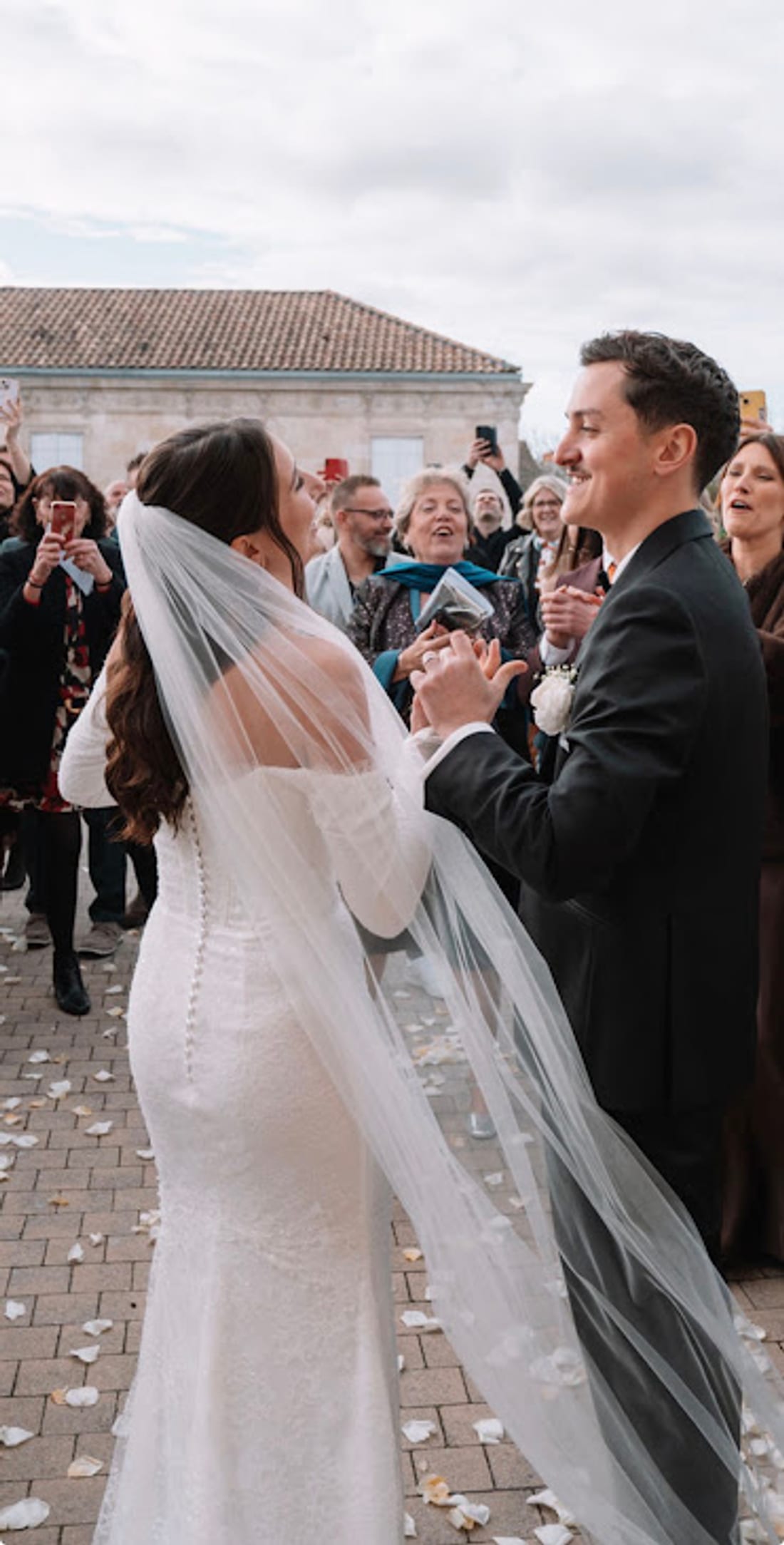 Soirée de mariage, Studio Ayra