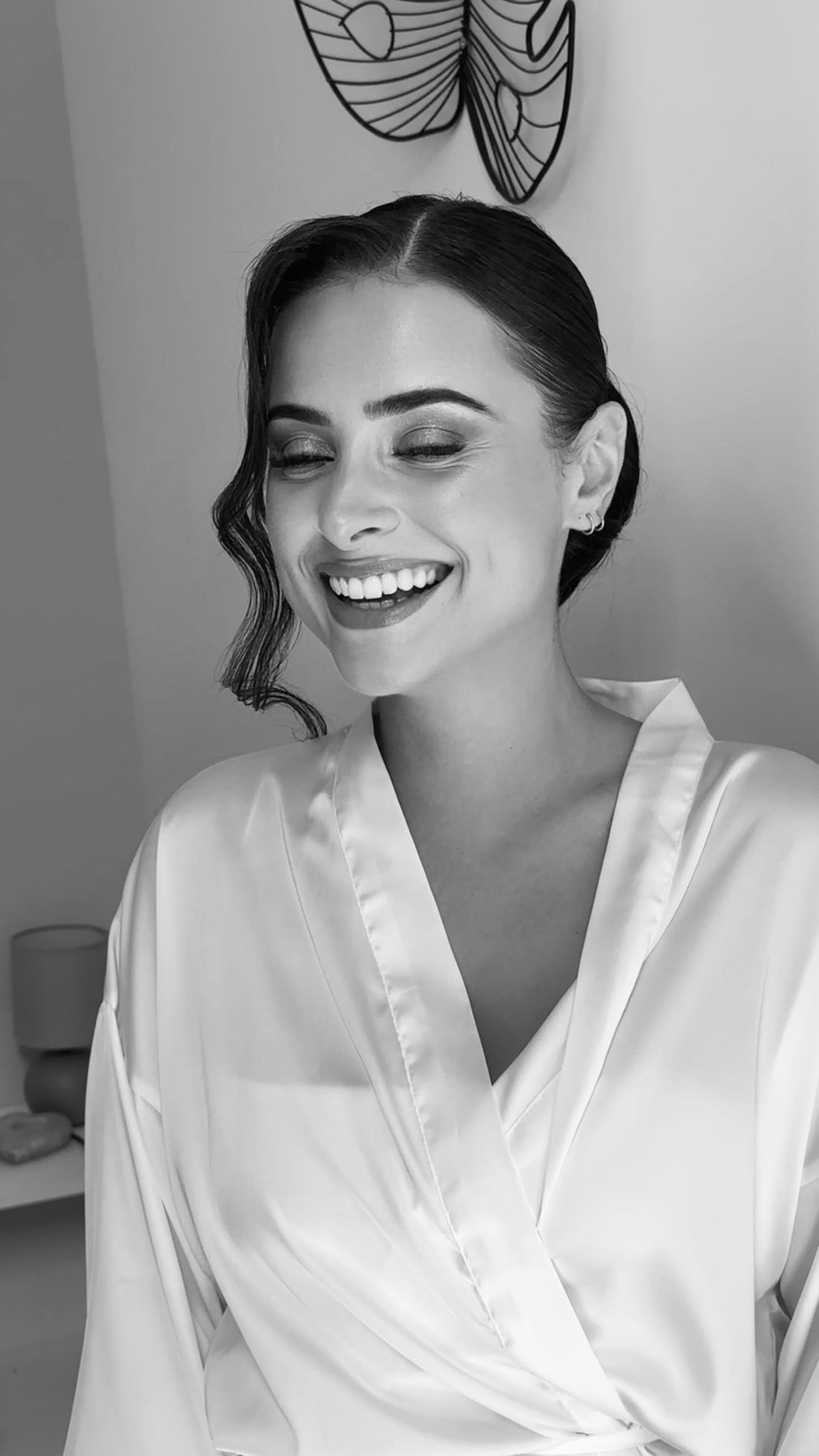 Mariée riant, portrait en noir et blanc, Studio Ayra